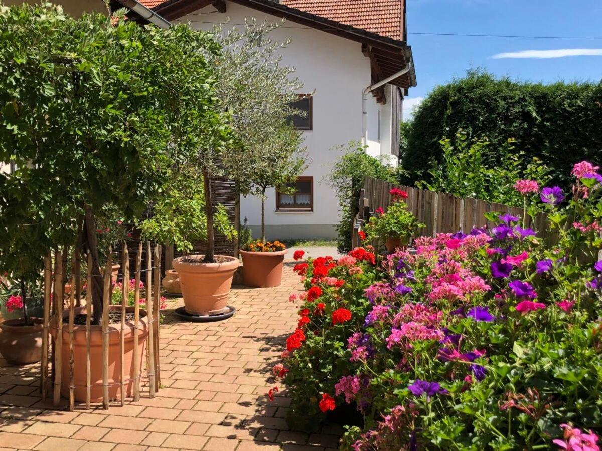 Ferienwohnung Lechraum In Waal Exterior foto